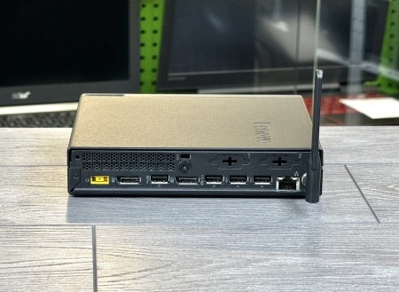 Lenovo Thinkcentre M625Q 3